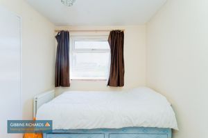 Bedroom- click for photo gallery